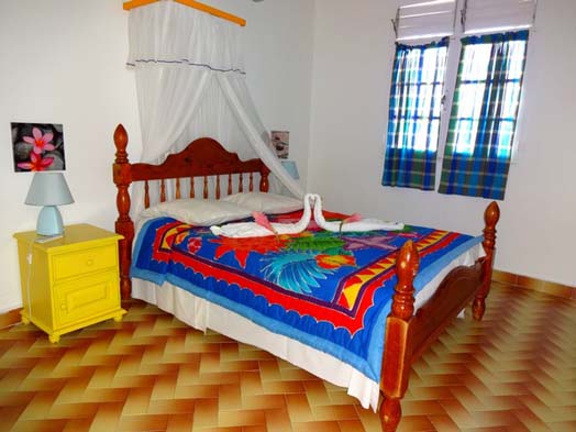 RESIDENCE BUGANVILLE