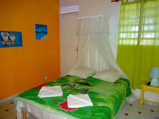 RESIDENCE BUGANVILLE