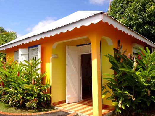 RESIDENCE BUGANVILLE