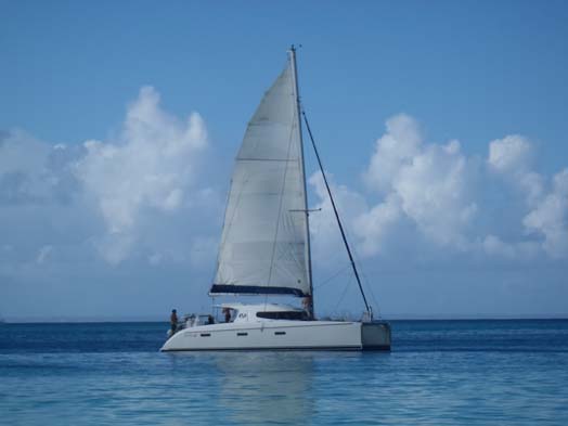 catamarano cacao